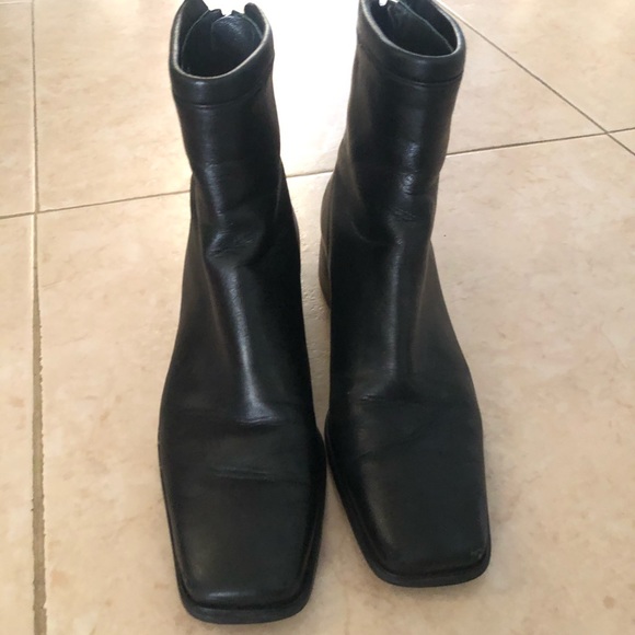 stuart weitzman instep block heel ankle boots